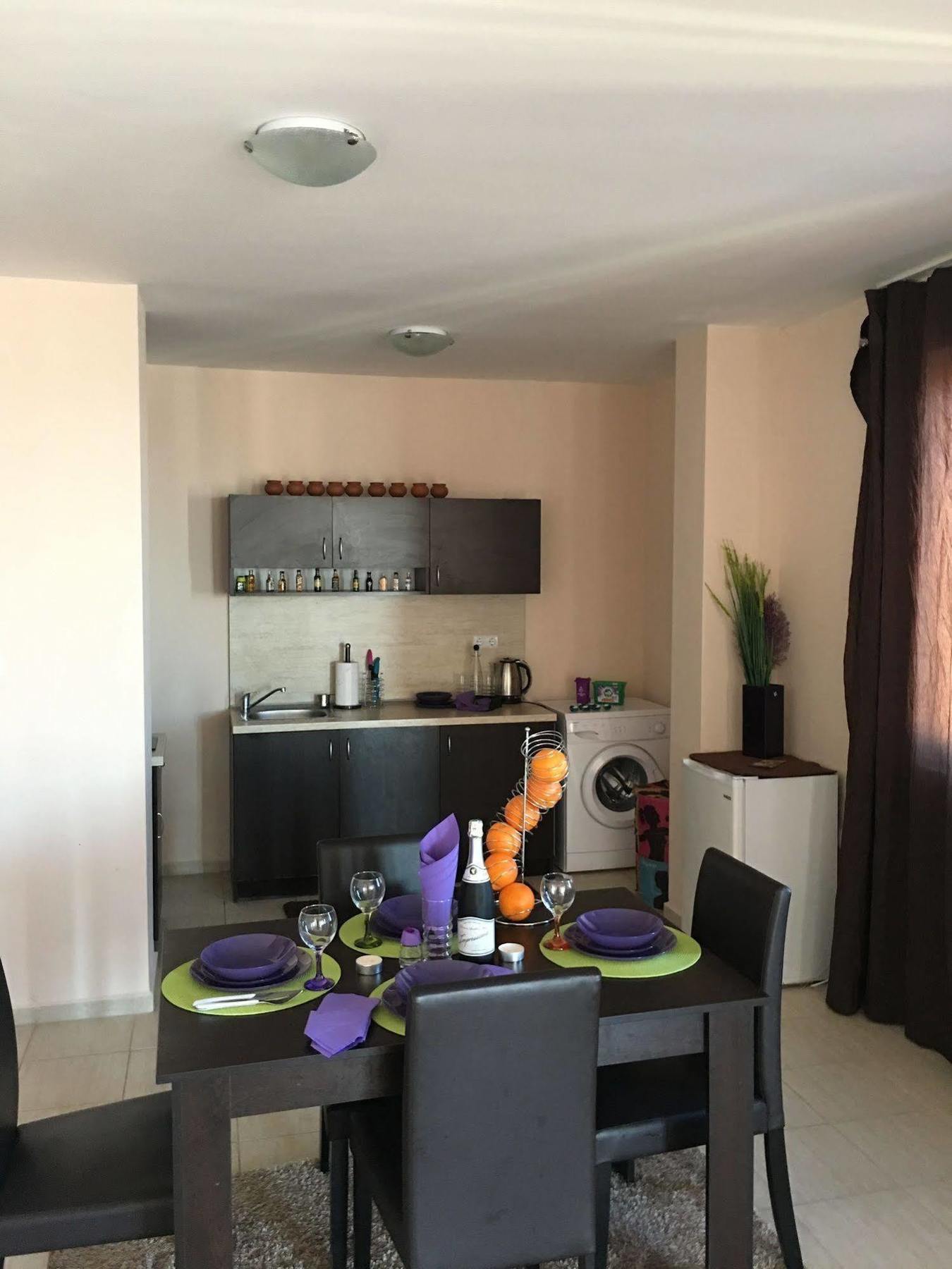Ferienwohnung Arizona Del Mar Pomorie Exterior foto