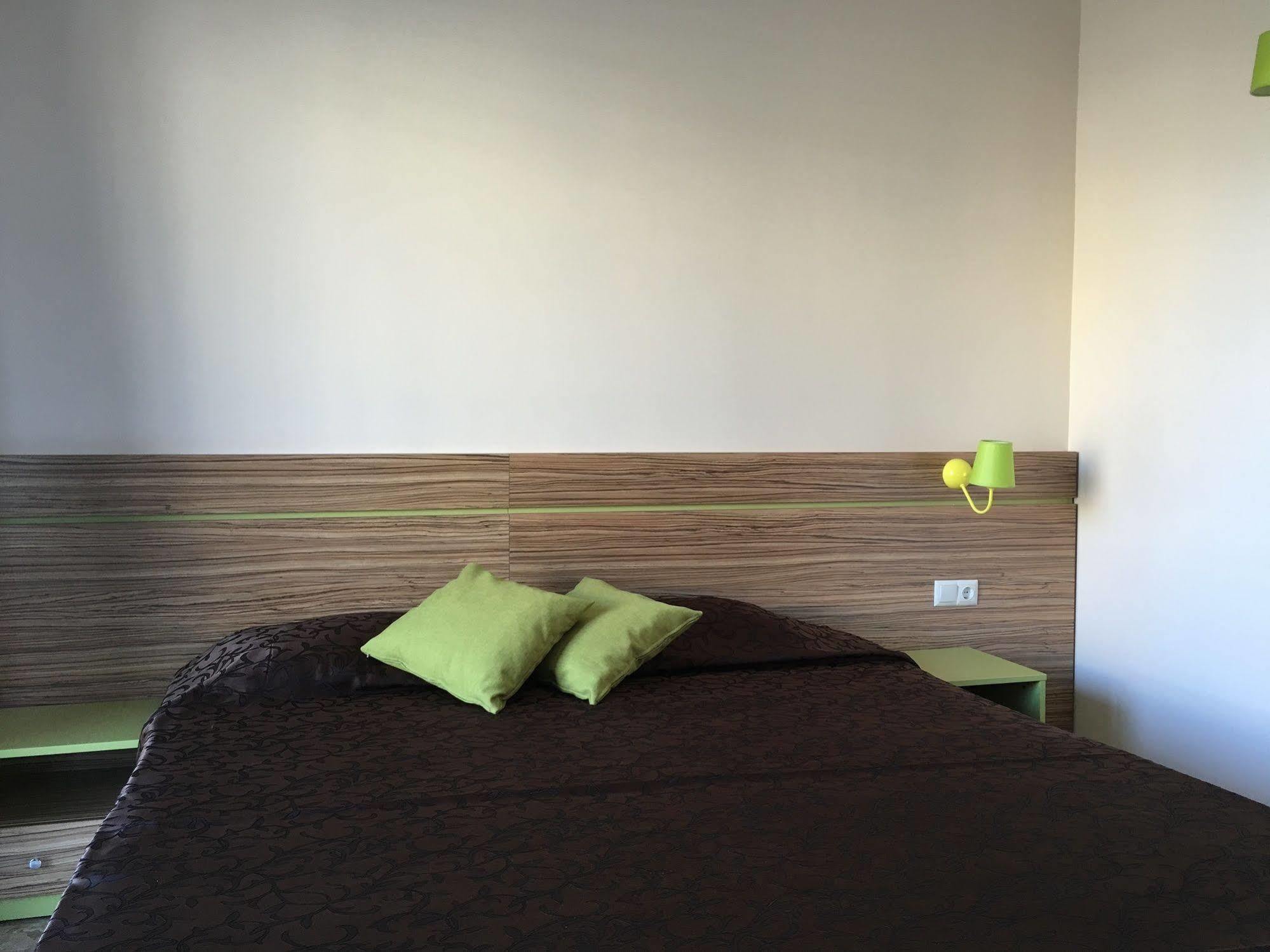Ferienwohnung Arizona Del Mar Pomorie Exterior foto